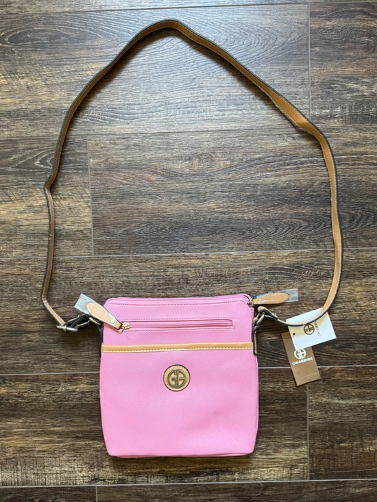 Giani Bernini Handbags - NWT Giani Bernini Pink Crossbody Purse New